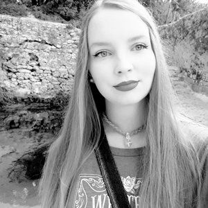 Meet The Posher, Abigail
